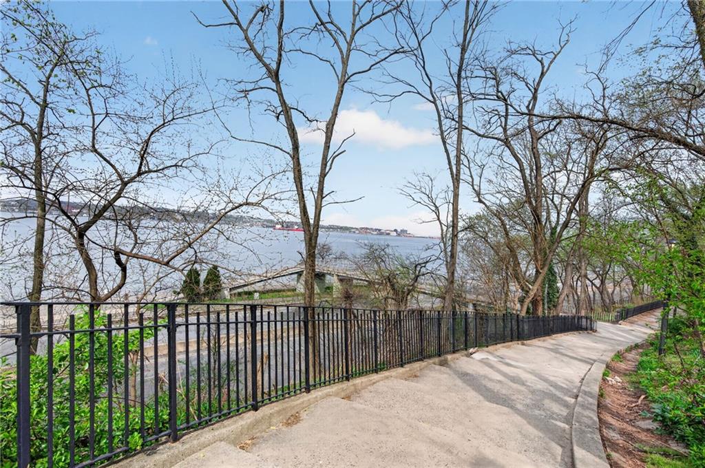 9201 Shore Road, Unit C114 Brooklyn, NY 11209 - Photo 28 of 29