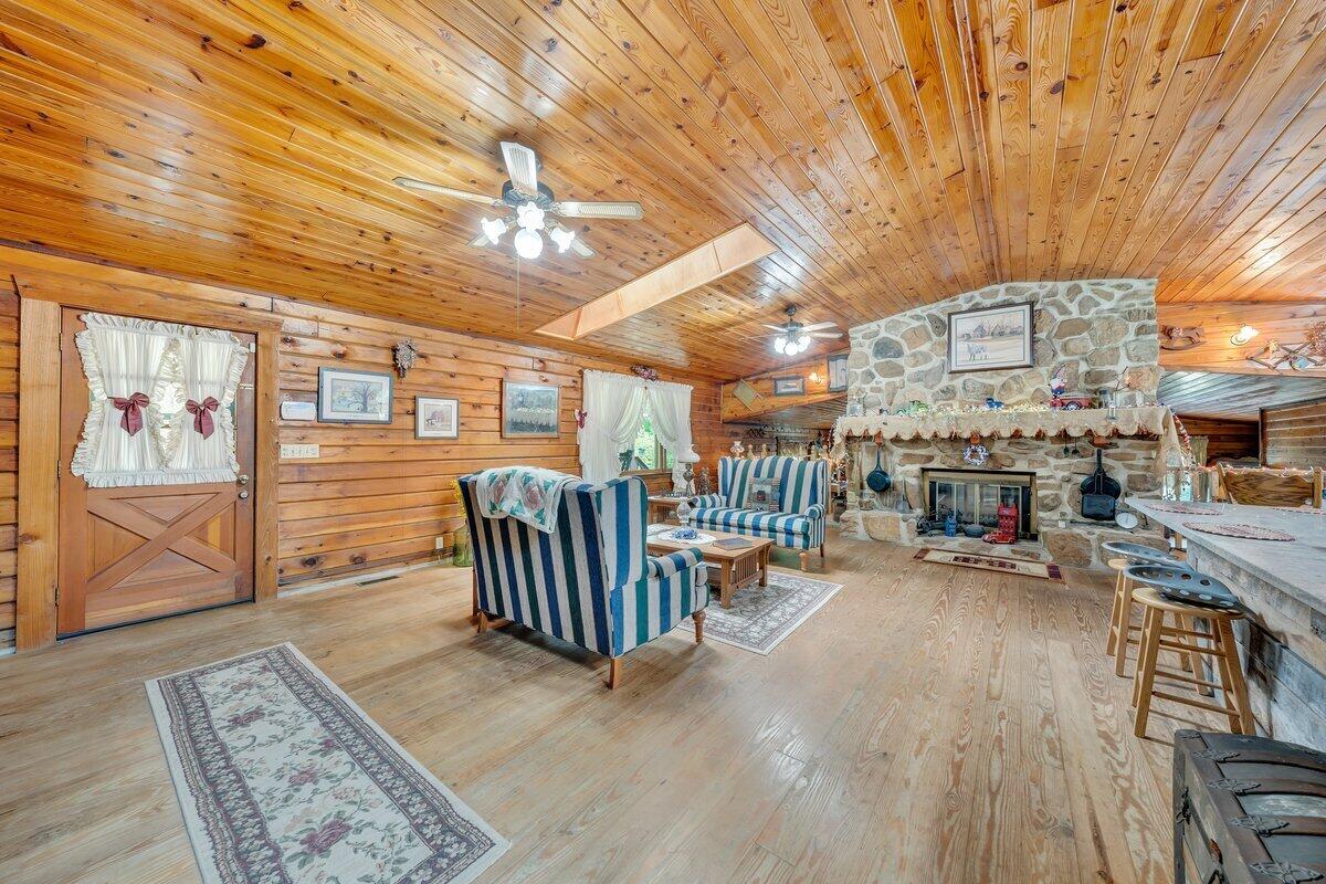 2965 Reesedale Road Elliston, VA 24087 - Photo 8 of 65 8