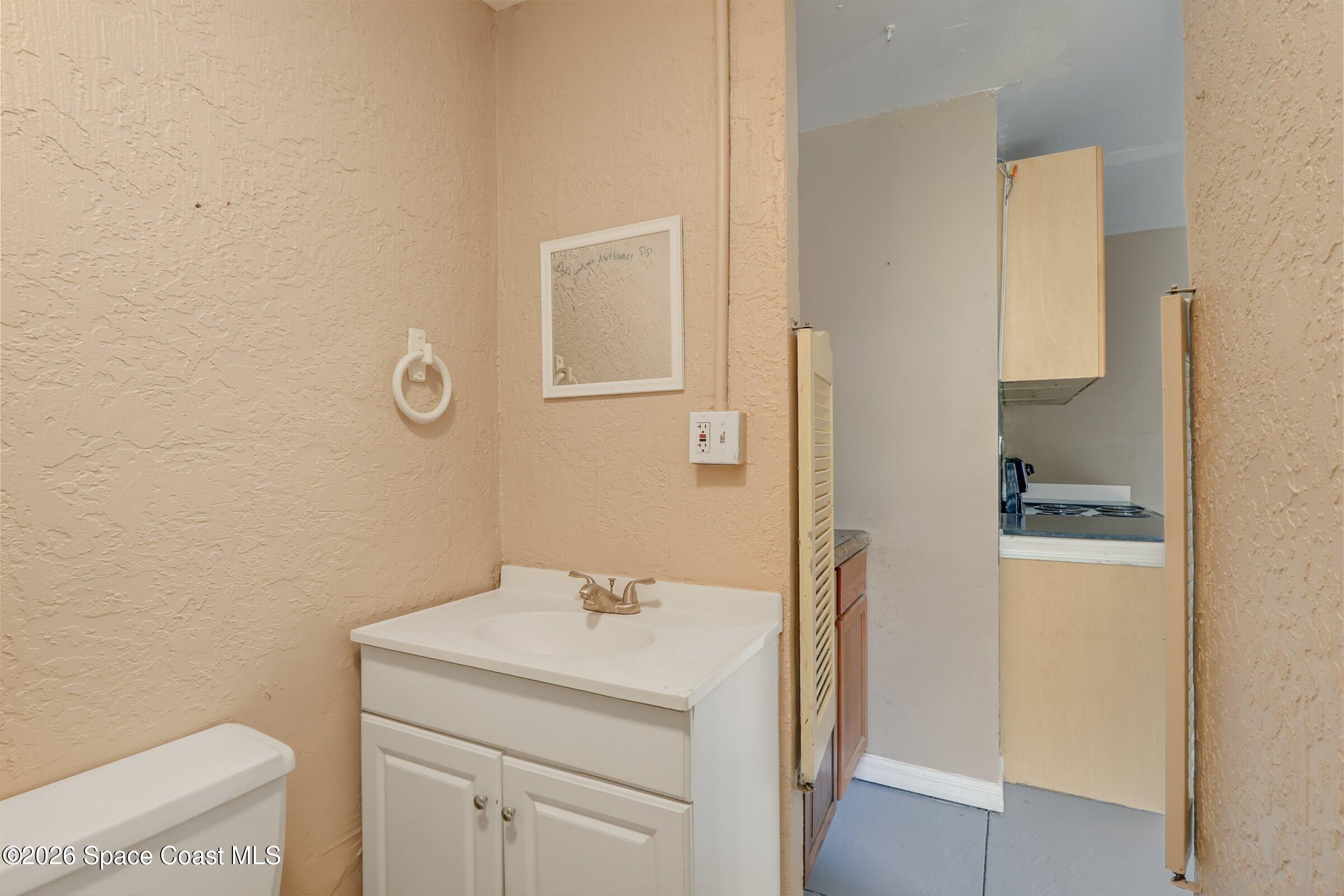 110 Lagoon Avenue Melbourne, FL 32901 - Photo 29 of 30 41-110-Lagoon-222