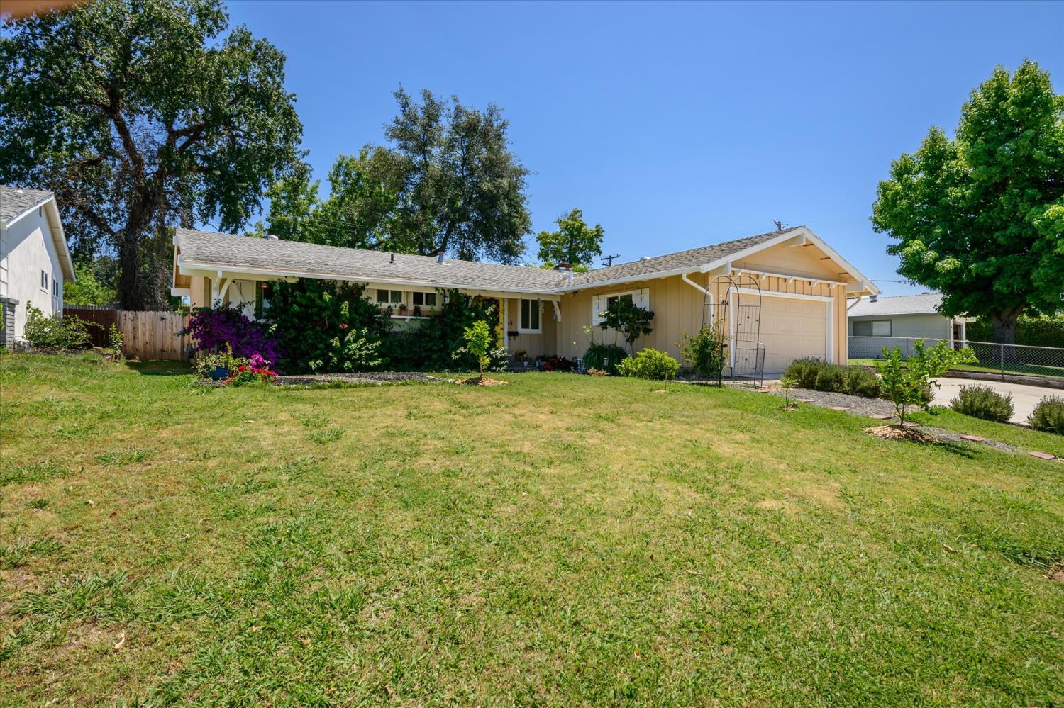 5034 Robander Street Carmichael, CA 95608 - Photo 31 of 35