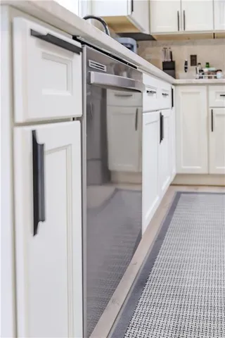 $395,000 | 7216 North Hickory Street, Kansas City, MO 64118