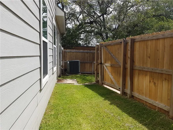 $450,000 | 107 Ehlinger Drive, Bryan, TX 77801
