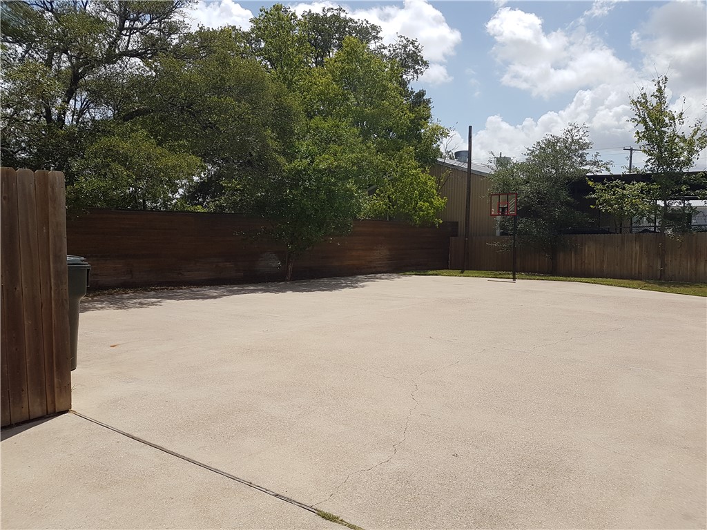 107 Ehlinger Drive Bryan, TX 77801 - Photo 46 of 50