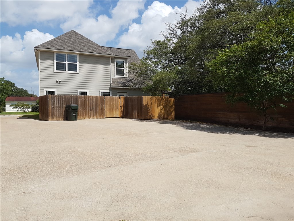 107 Ehlinger Drive Bryan, TX 77801 - Photo 47 of 50