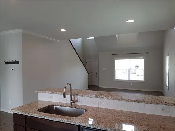 a close view of sink and tap