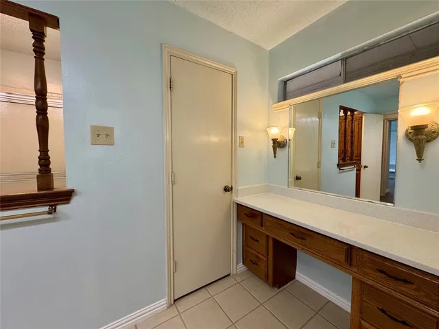 $2,350 | 1925 Glen Hill Drive, Carrollton, TX 75007