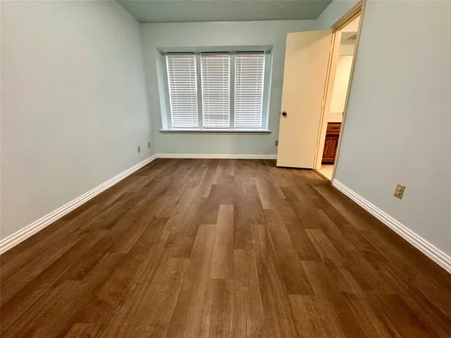 $2,350 | 1925 Glen Hill Drive, Carrollton, TX 75007