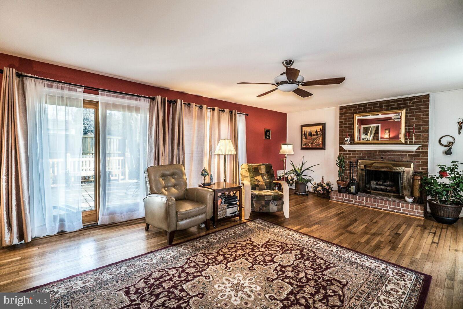 2217 Luzerne Avenue Silver Spring, MD 20910 - Photo 13 of 30 Family Room