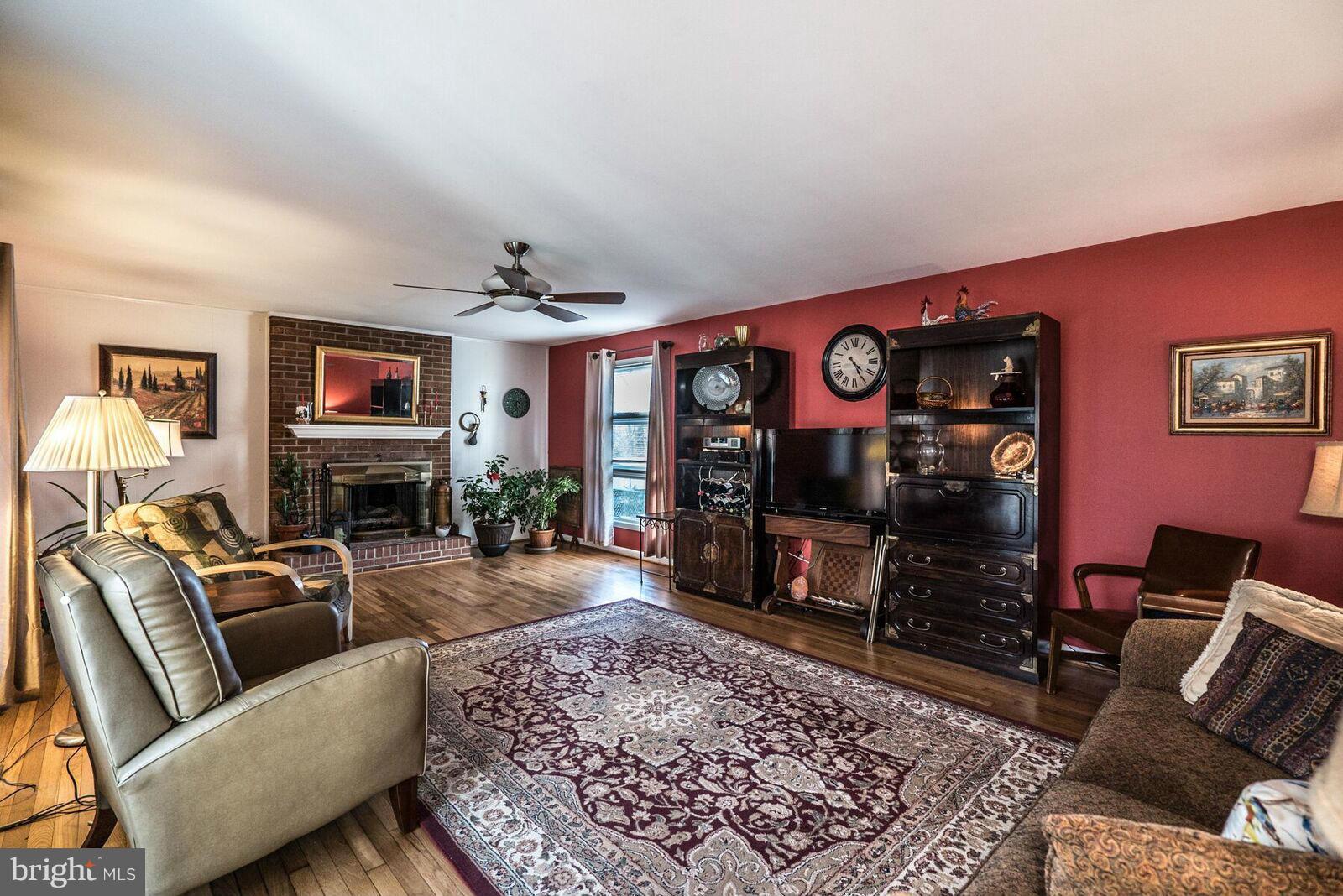 2217 Luzerne Avenue Silver Spring, MD 20910 - Photo 15 of 30 Family Room