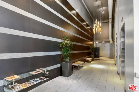 $380,000 | 645 West 9th Street, Unit 201, Los Angeles, CA 90015