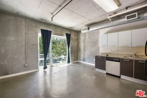 $380,000 | 645 West 9th Street, Unit 201, Los Angeles, CA 90015