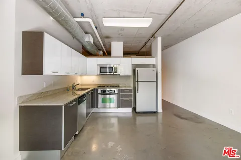 $380,000 | 645 West 9th Street, Unit 201, Los Angeles, CA 90015