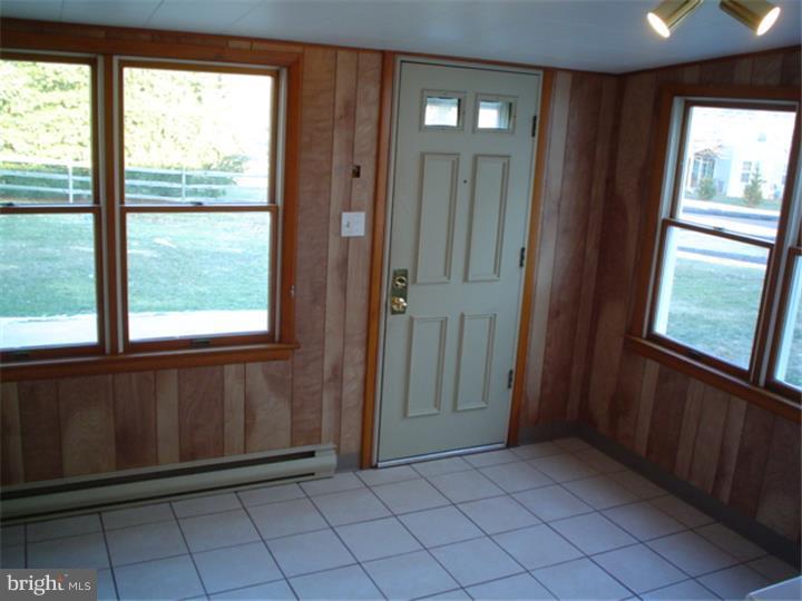 69 Kugler Road Royersford, PA 19468 - Photo 18 of 21 Sun Room