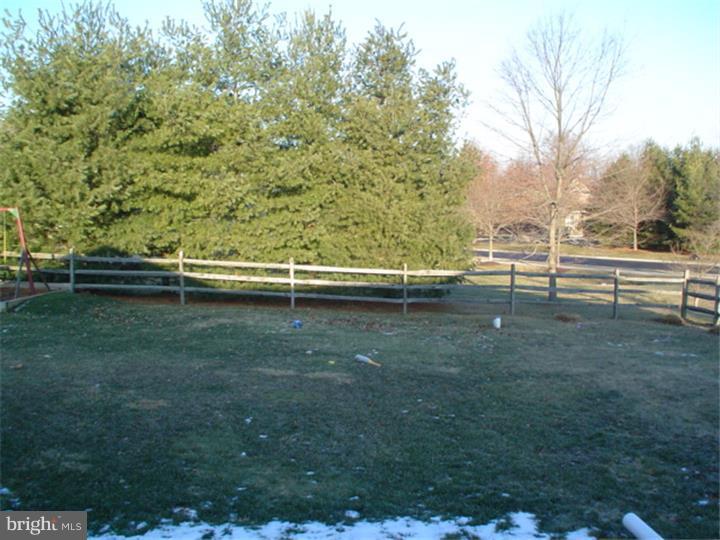 69 Kugler Road Royersford, PA 19468 - Photo 20 of 21 Back Yard