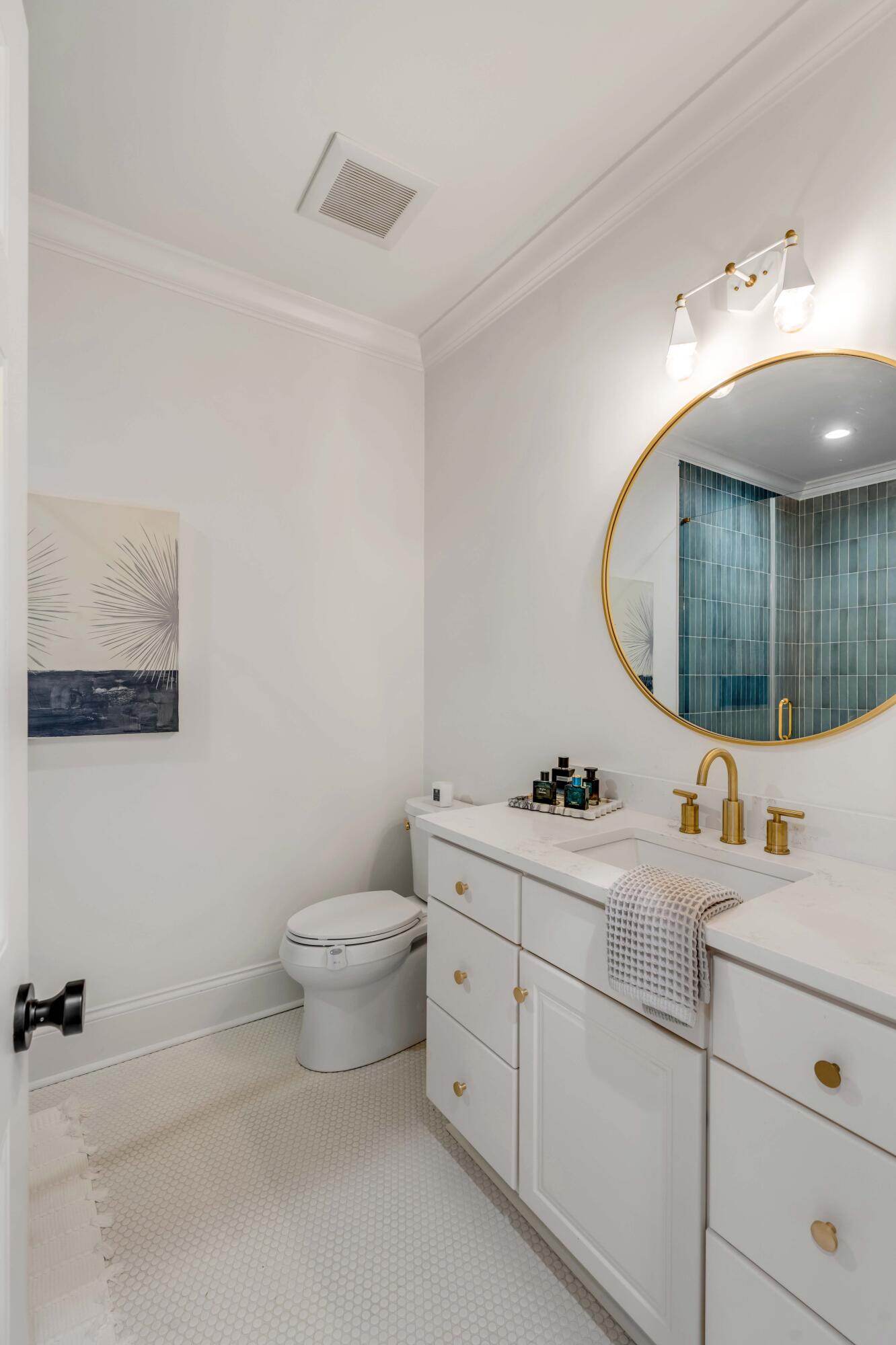 3019 Viscount Street Charleston, SC 29492 - Photo 29 of 63 Second Floor Full Bath