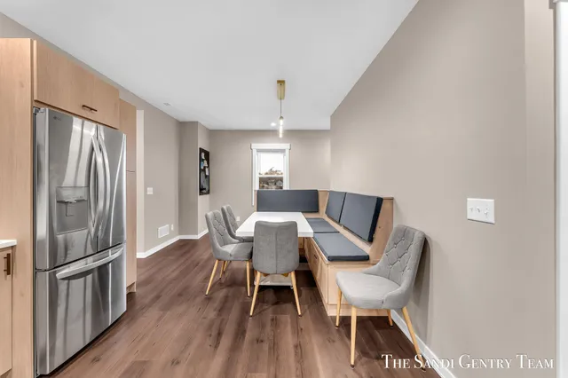 $529,900 | 300 North 7th Street, Unit 2 UPPER, Grand Haven, MI 49417