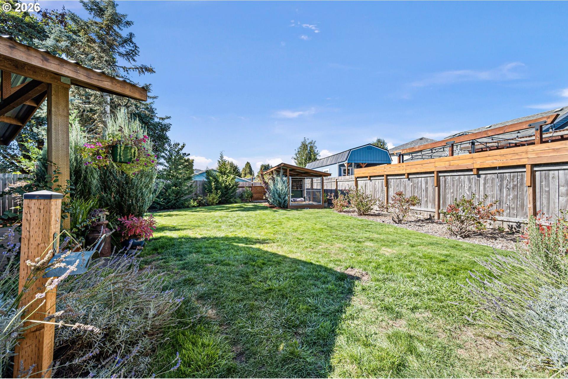 1136 South 39th Street Springfield, OR 97478 - Photo 27 of 36 Gallery Image 27
