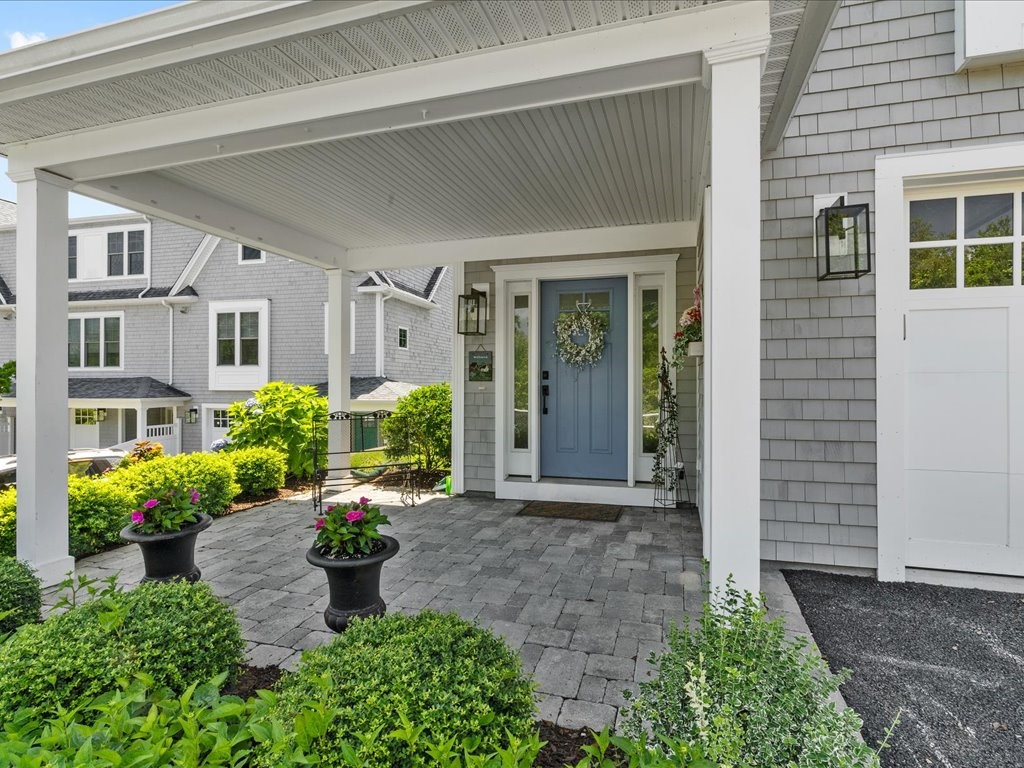 100 Algonquin Road, Unit 8 Narragansett, RI 02882 - Photo 5 of 35