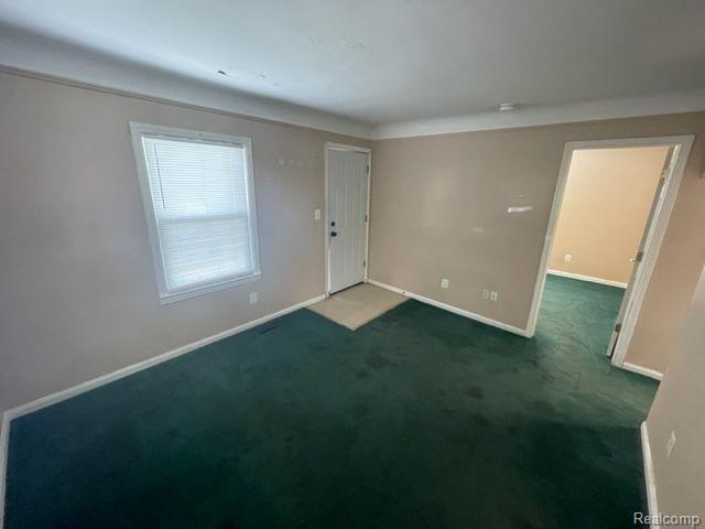 12245 Inkster Road Livonia, MI 48150 - Photo 3 of 13