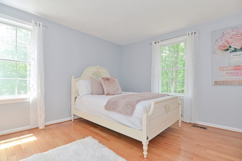 29 Whipple Road Lincoln, RI 02865 - Photo 28 of 40 Gallery Image 28