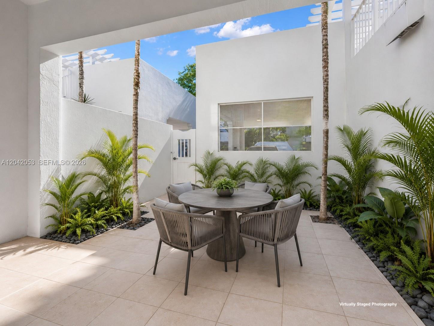 7614 Southwest 54th Avenue Miami, FL 33143 - Photo 11 of 33 Virtually Staged Photography