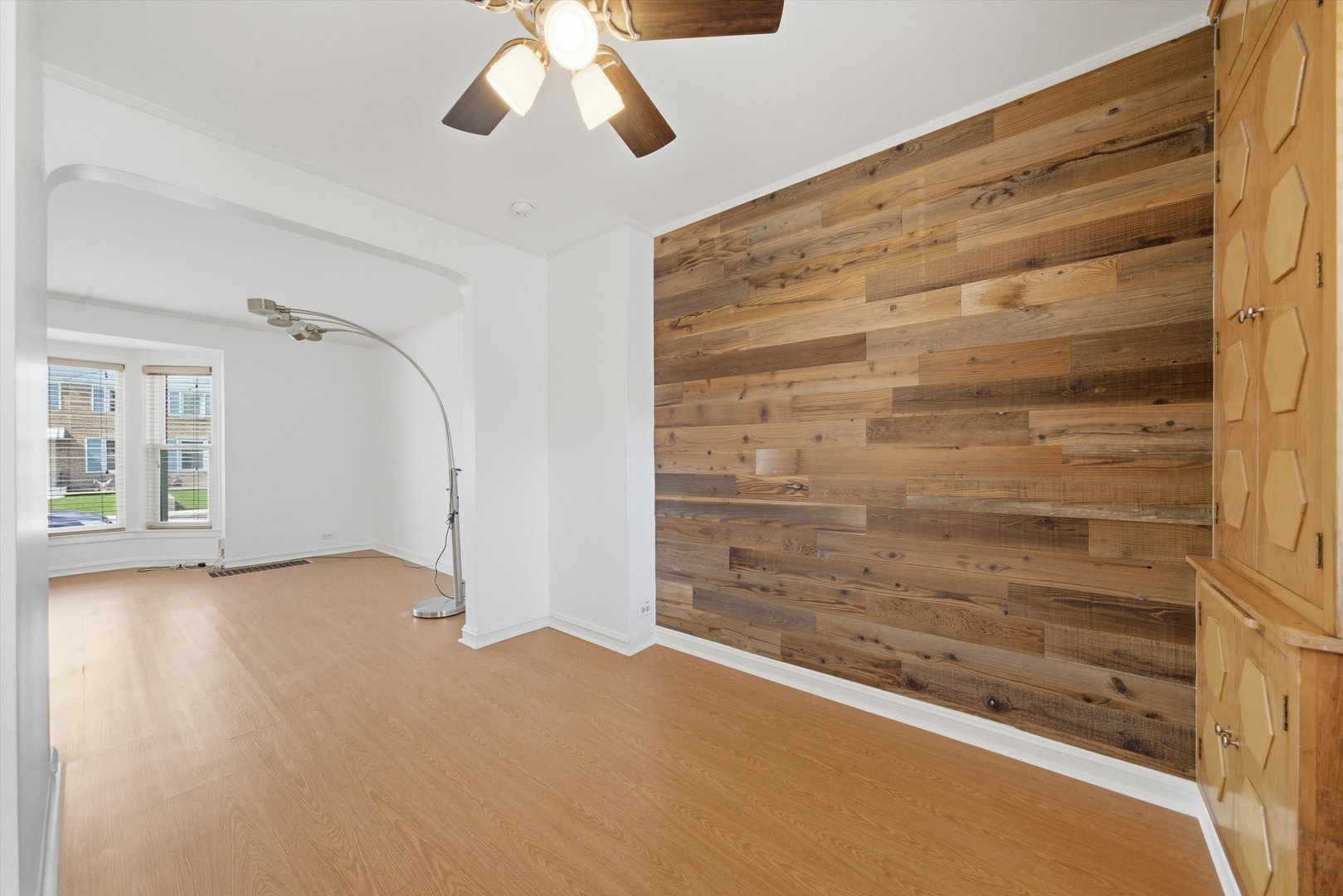 3941 North Mobile Avenue Chicago, IL 60634 - Photo 13 of 46 a view of an empty room with a cabinet
