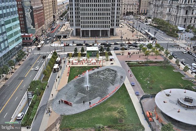 $445,000 | 1600 Arch Street, Unit 1220, Philadelphia, PA 19103