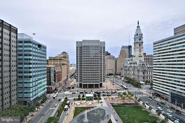 $445,000 | 1600 Arch Street, Unit 1220, Philadelphia, PA 19103