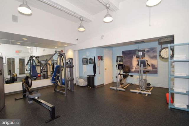 $445,000 | 1600 Arch Street, Unit 1220, Philadelphia, PA 19103