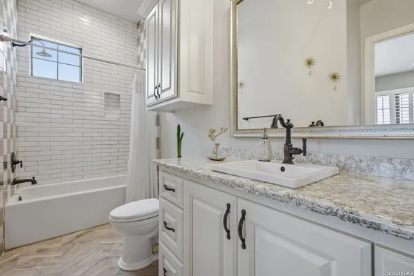 $2,900,000 | 11418 Anaqua Springs, Boerne, TX 78006