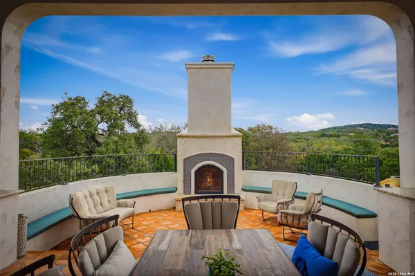 $2,900,000 | 11418 Anaqua Springs, Boerne, TX 78006