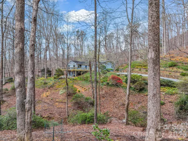 $455,000 | 141 Shadow Creek Lane, Columbus, NC 28722