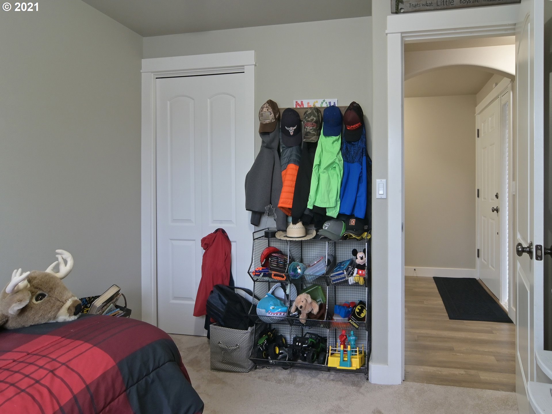 4064 Redwood Drive Springfield, OR 97478 - Photo 18 of 32 Gallery Image 18