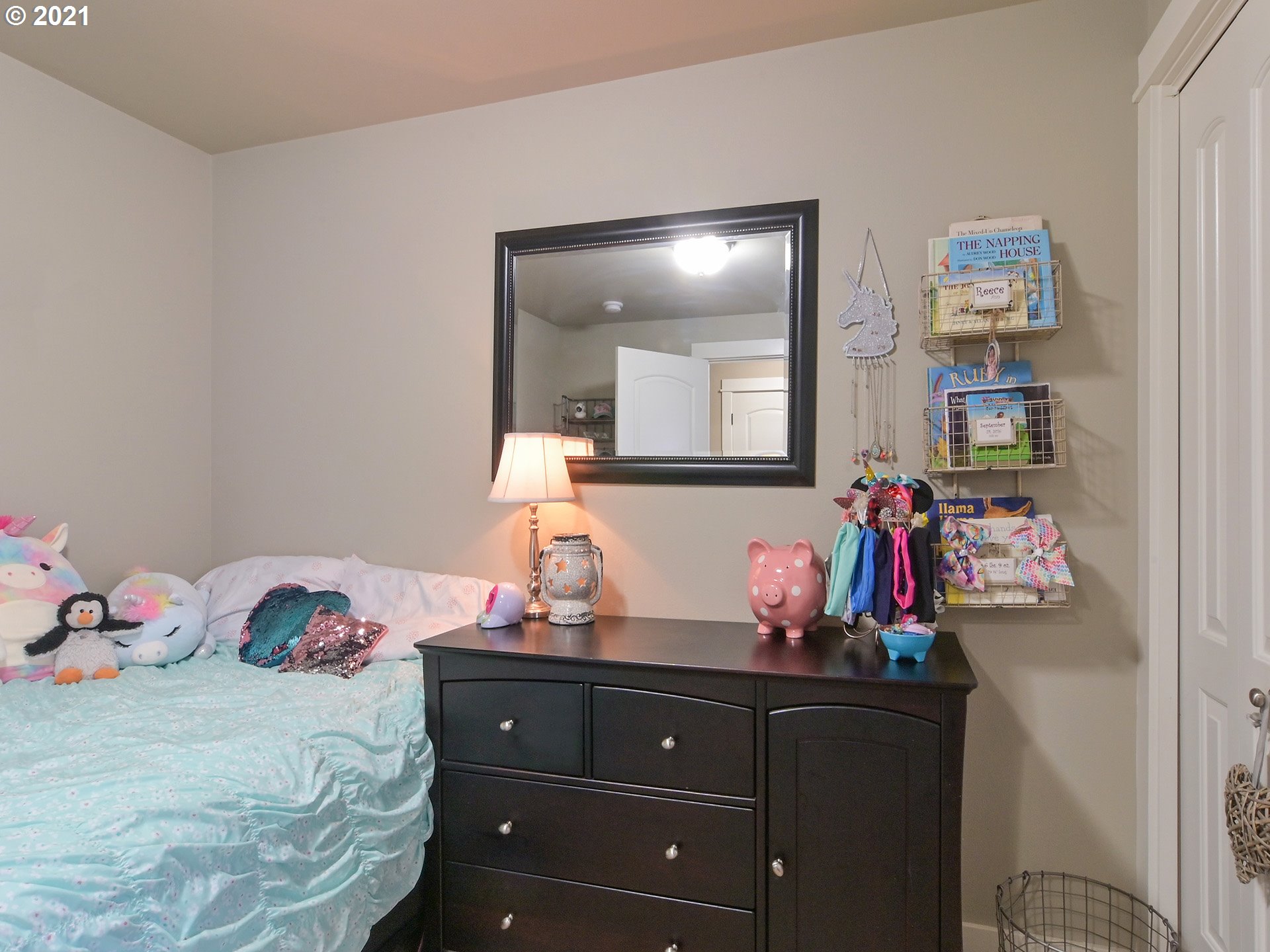 4064 Redwood Drive Springfield, OR 97478 - Photo 19 of 32 Gallery Image 19