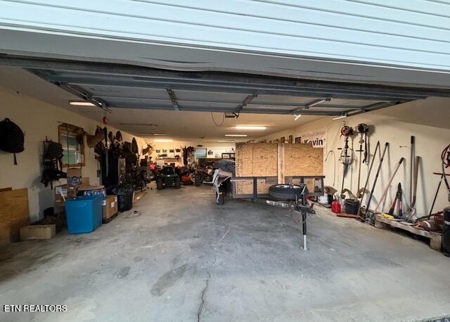 554 McLin Hollow Road Rose Hill, VA 24281 - Photo 26 of 26 Inside of garage