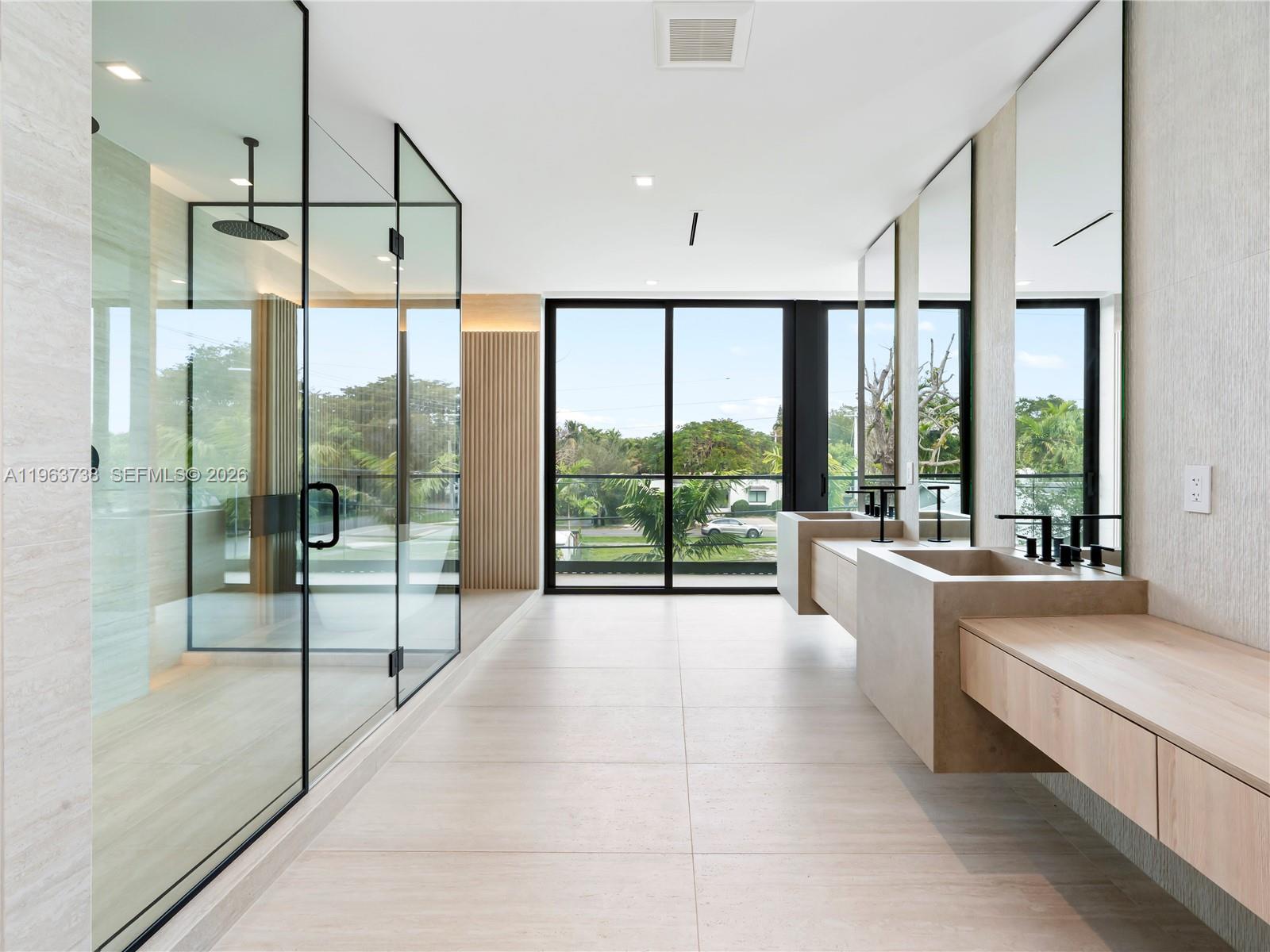 4401 Southwest 14th Street Miami, FL 33134 - Photo 9 of 27