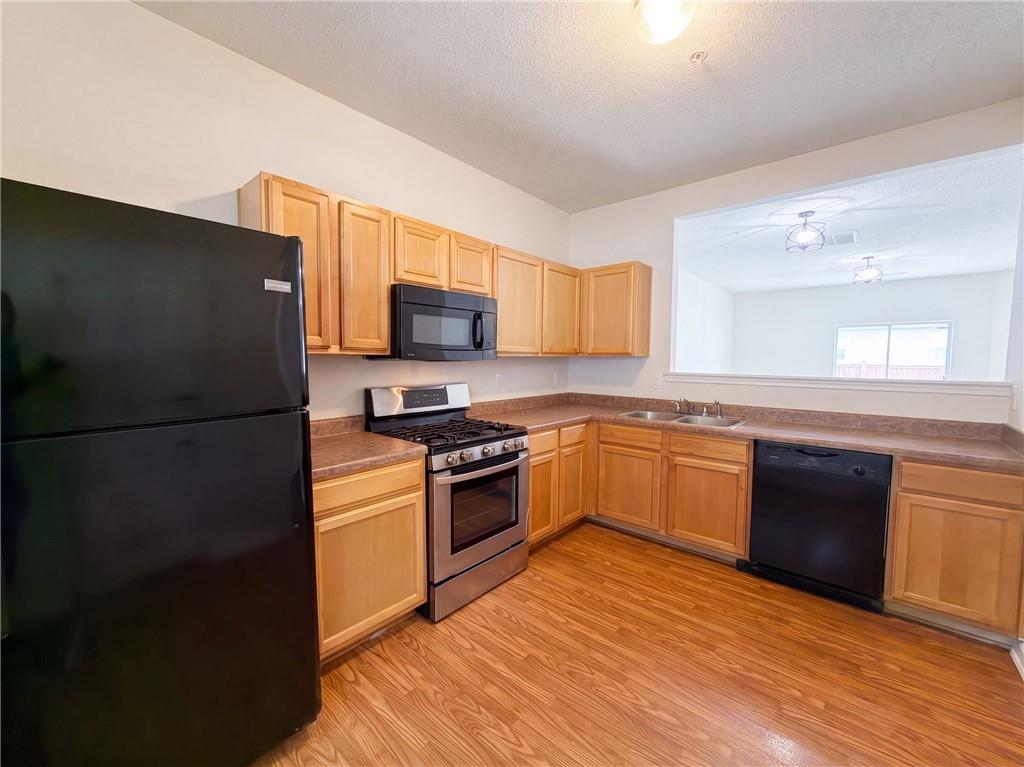 1689 Broad River Road Atlanta, GA 30349 - Photo 7 of 19 Gallery Image 7