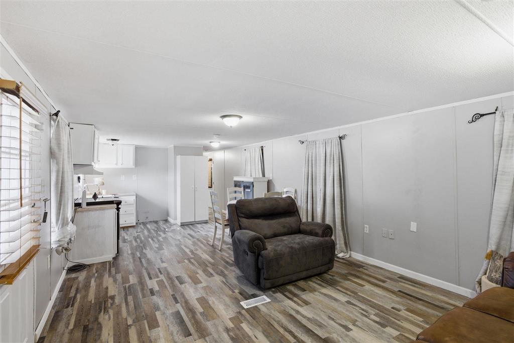 6925 Old Hecker Road Iowa, LA 70647 - Photo 2 of 13 Gallery Image 2
