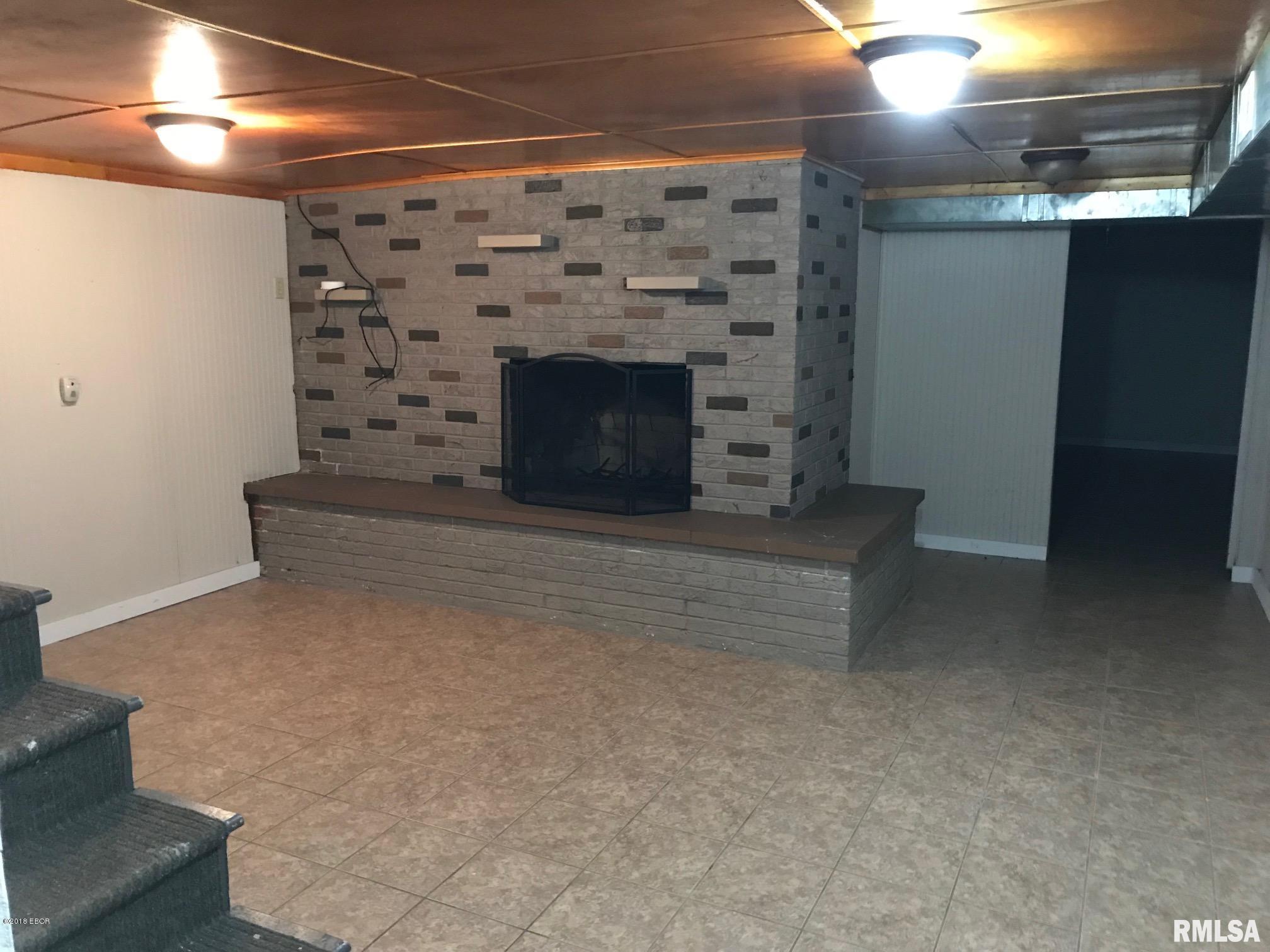 5714 Country Club Road Murphysboro, IL 62966 - Photo 5 of 17