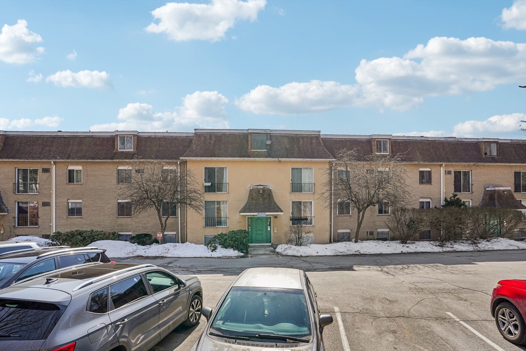 208 Swanson Road, Unit 526 Boxborough, MA 01719 - Photo 2 of 19