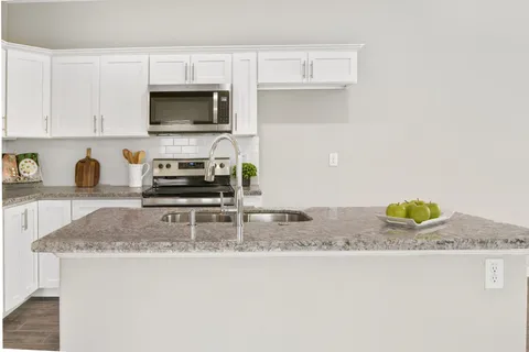 $399,900 | 5911 Westover Street, Houston, TX 77033