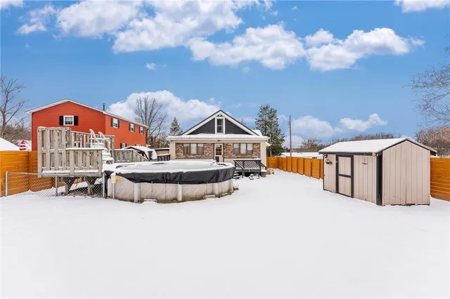 a view of a house with a outdoor space