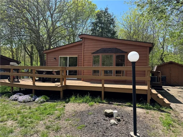 $260,000 | 54 Mariners Cove, Put In Bay, OH 43456