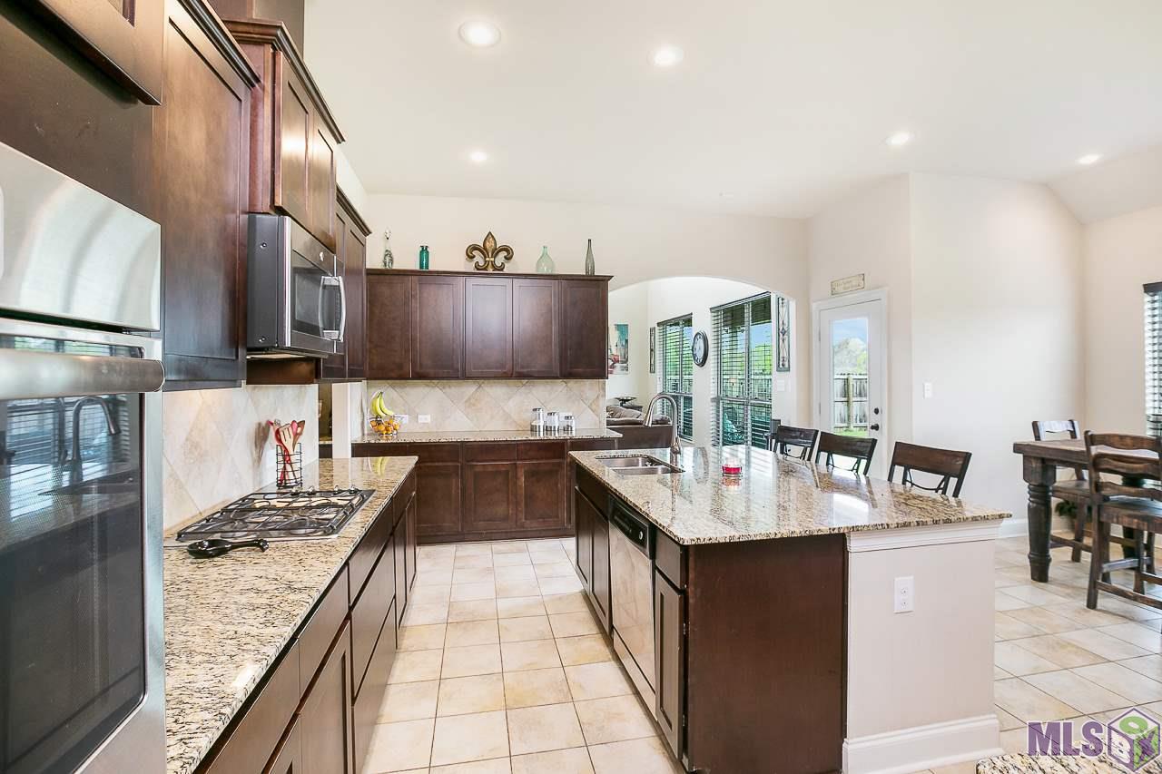 22542 Timber Ridge Drive Denham Springs, LA 70726 - Photo 11 of 21 Gallery Image 11