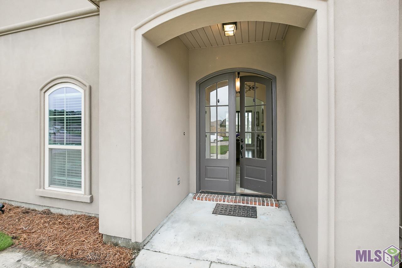 22542 Timber Ridge Drive Denham Springs, LA 70726 - Photo 2 of 21 Gallery Image 2
