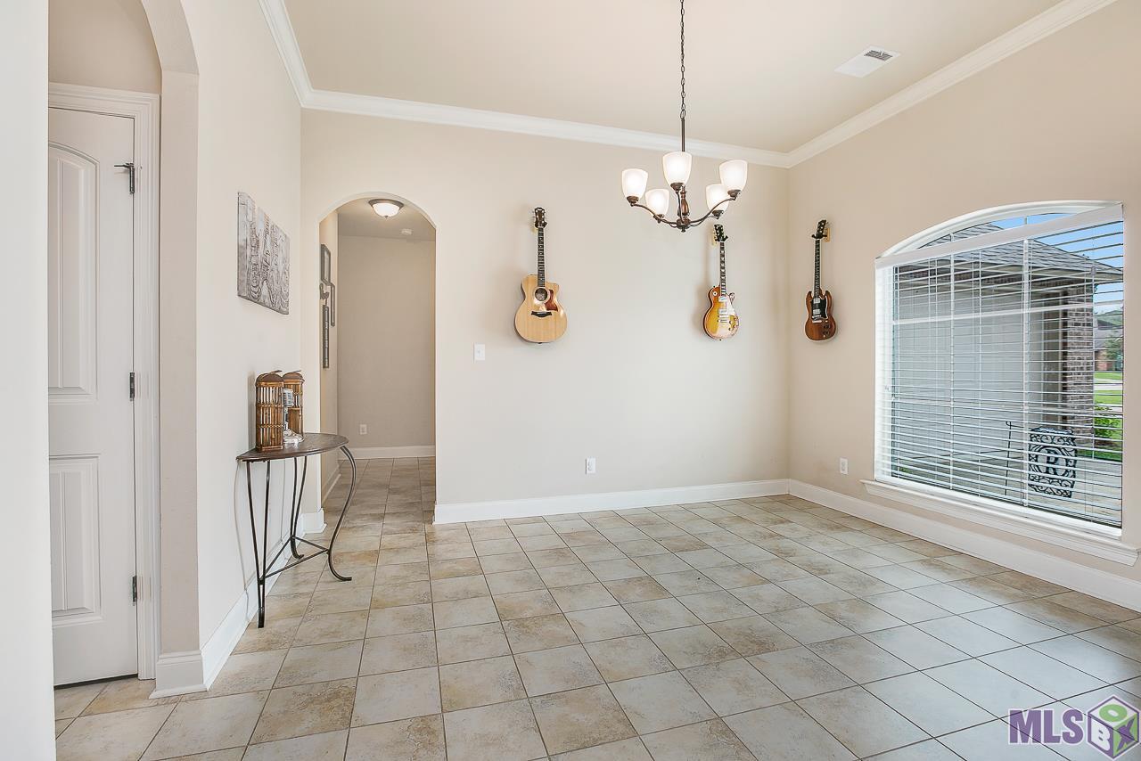 22542 Timber Ridge Drive Denham Springs, LA 70726 - Photo 5 of 21 Gallery Image 5