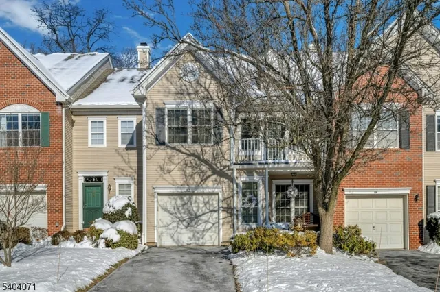 $769,000 | 82 Constitution Way, Bernards, NJ 07920