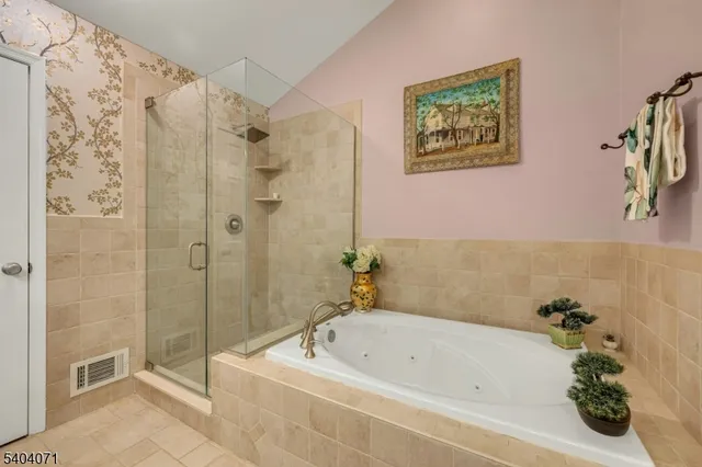 $769,000 | 82 Constitution Way, Bernards, NJ 07920