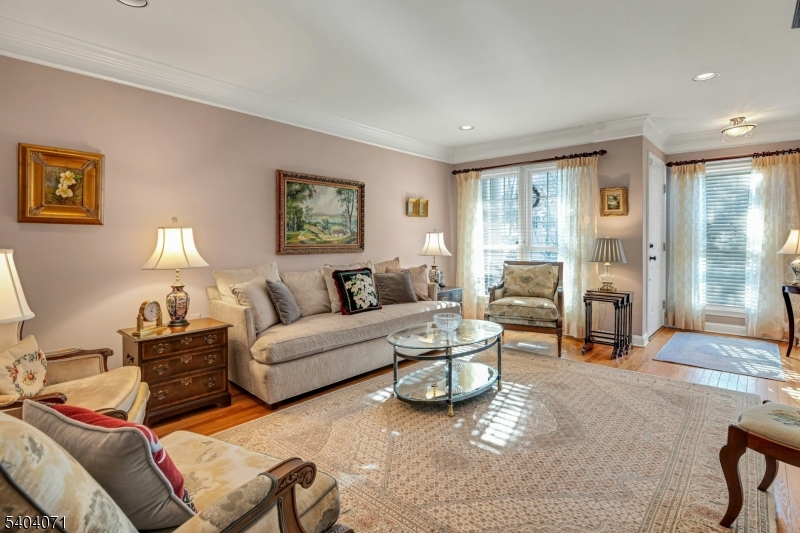 82 Constitution Way Bernards, NJ 07920 - Photo 4 of 35