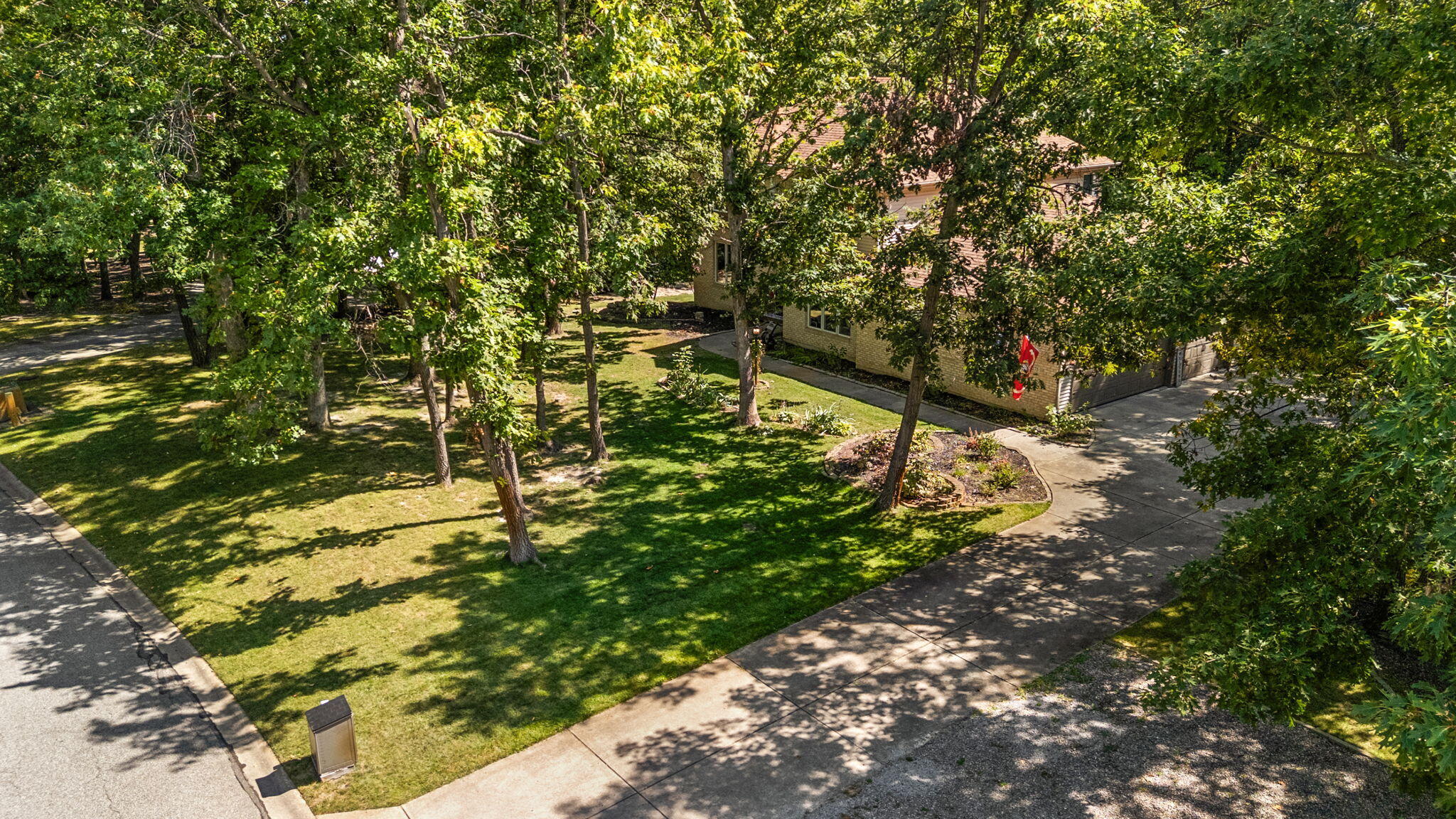 12275 South Williams Court Crown Point, IN 46307 - Photo 60 of 67 2048x1152